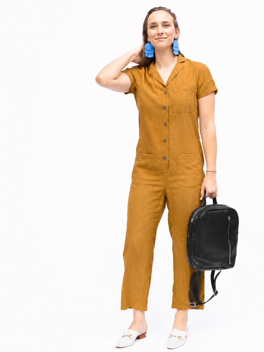 BRIDGE AND BURN Flynn Jumpsuit
Sz M Gold Color